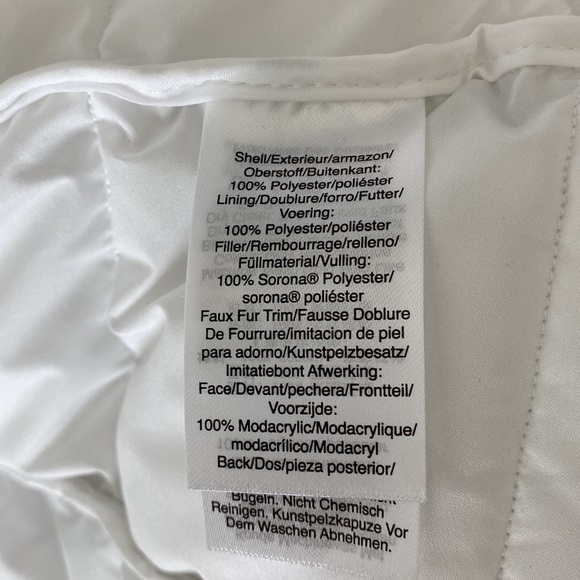 DKNY Puffer Full Zip Up- Preloved - Picture 11 of 15